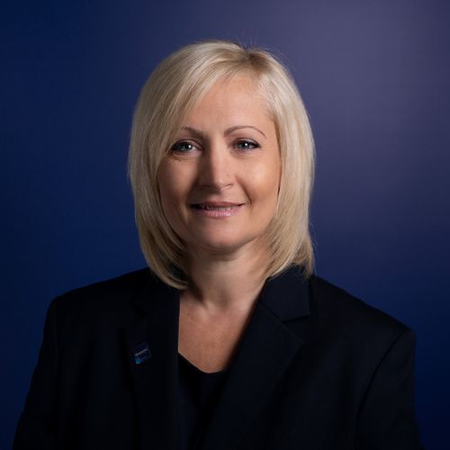 Fran Egerton Headshot.jpg